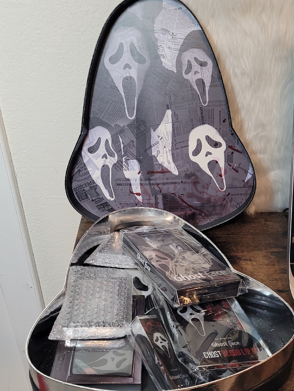 Ghost Face Makeup Set by GLAMLITE - Picture 10 of 11
